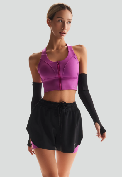 Топ с линиями на лифе Т3 Berry